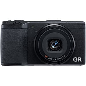 Ricoh GR